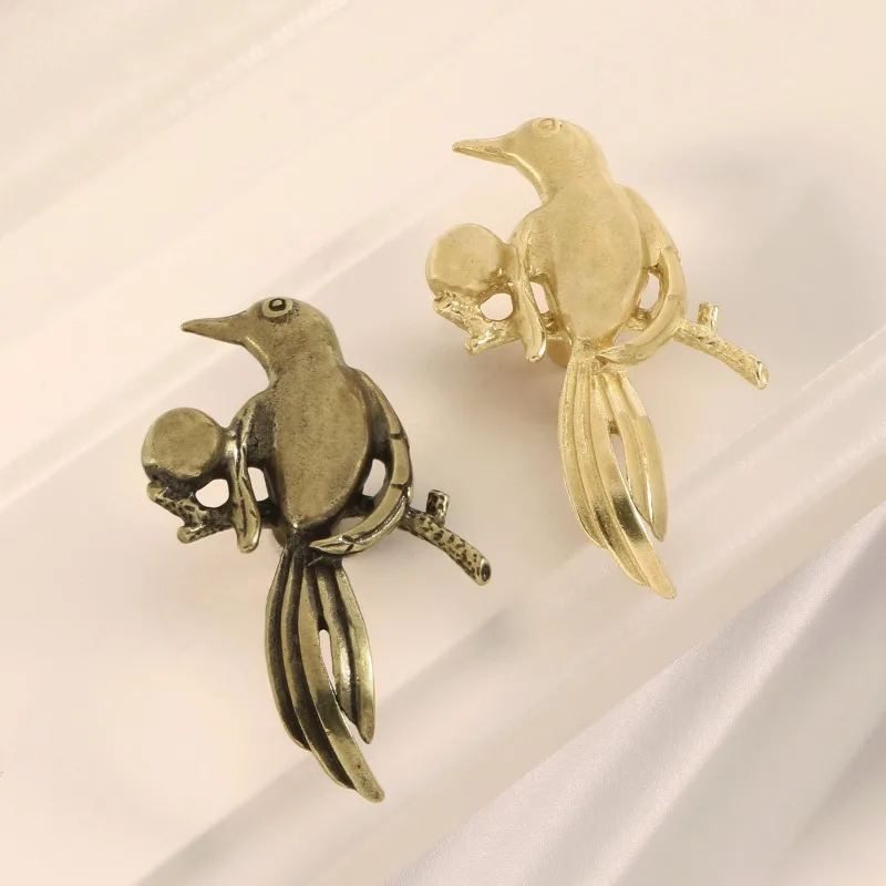 Magpie Lucky Bird TV Wall Wine Cabinet Clothing Door Drawer Door Handle Accessories Copper Hook