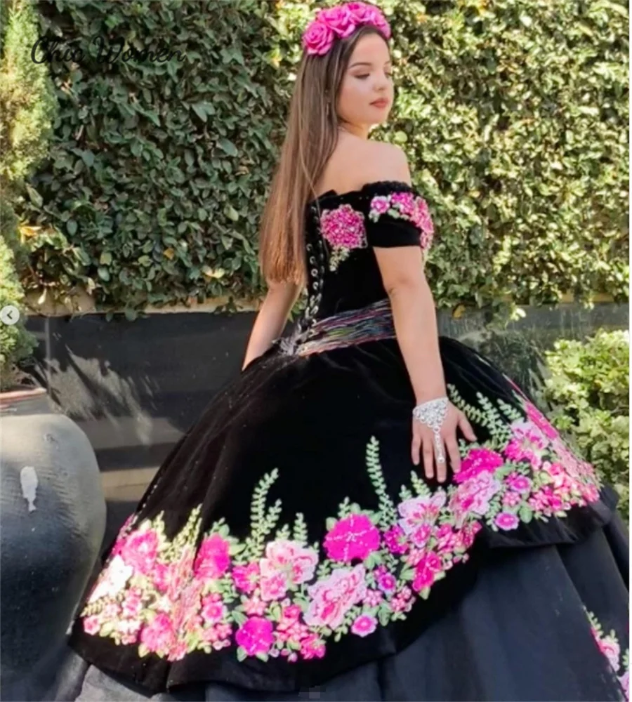 Mexican Black Quinceanera Dresses Customized Elegant Colorful Flowers Charro Birthday Vestidos De 15 Años Quinceañeras