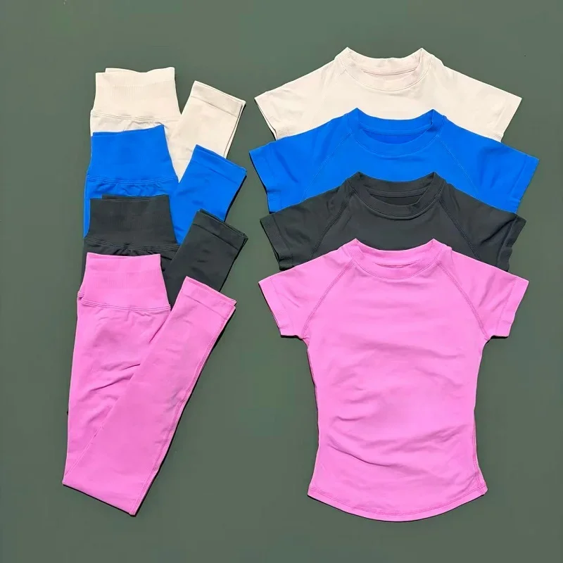 

Комплект для бега и фитнеса DF2: летний спортивный костюм для женщин с круглым вырезом, дышащие бесшовные леггинсы и футболка с коротким рукавом для йоги и тренировок