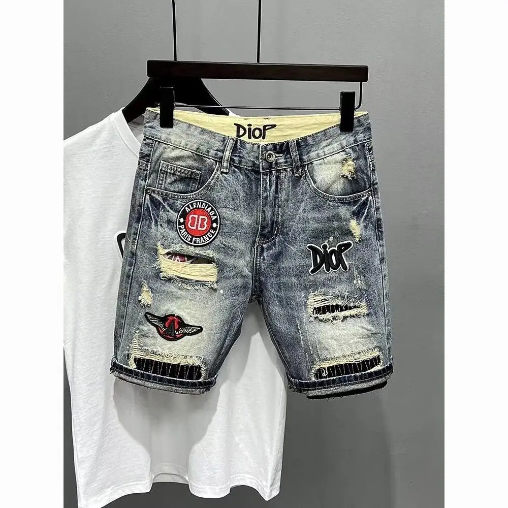 New Jeans Kpop 2025 Ripped Trendy Brand Slim Summer New Embroidered Personalized Beggar Middle Five-point Pants Denim Shorts Men