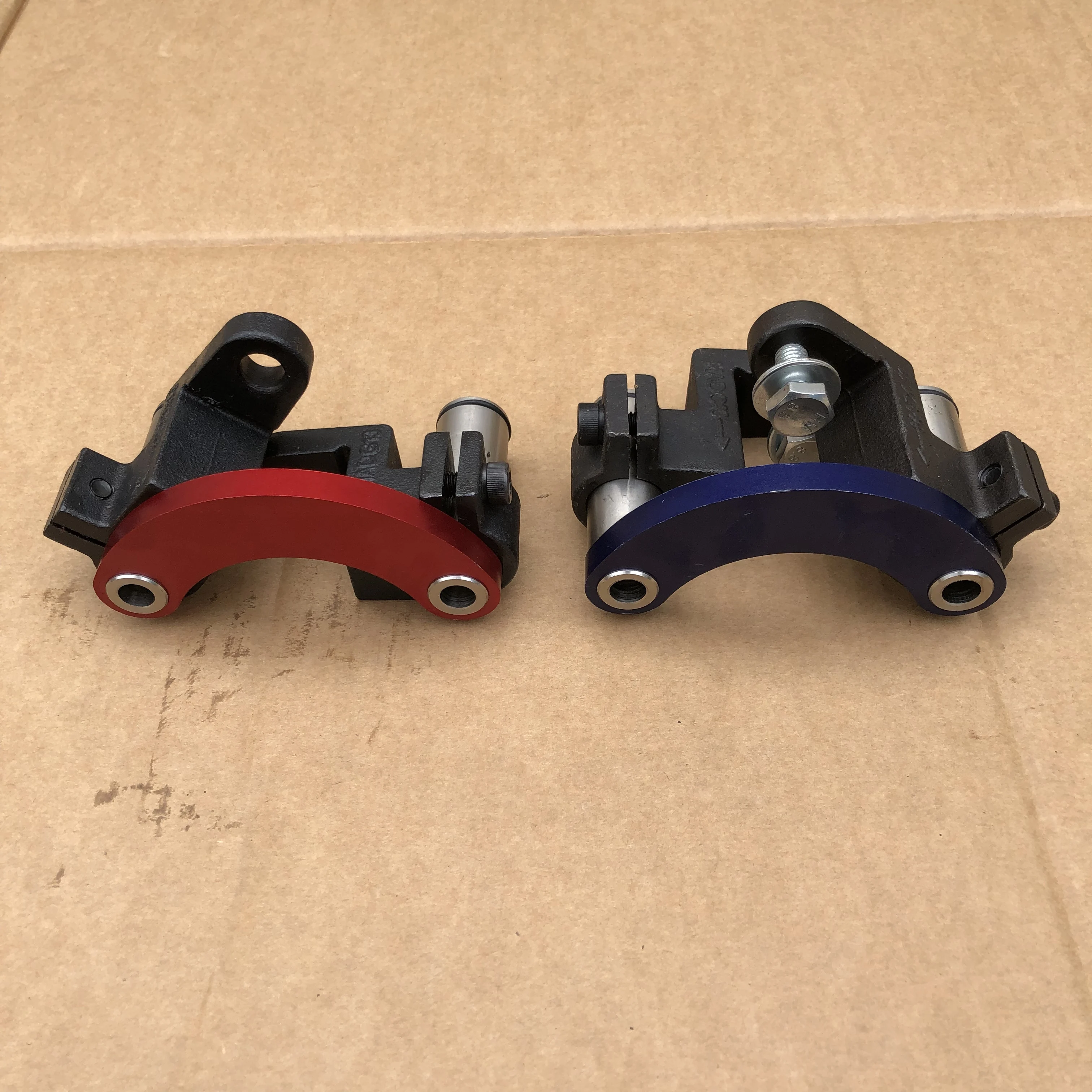 One Complete Set MA-03 MA-04 AM8700 Universal Slide Mounting with Thread Car Brake Lathe Disc Alignment Machine MA-002 Mount