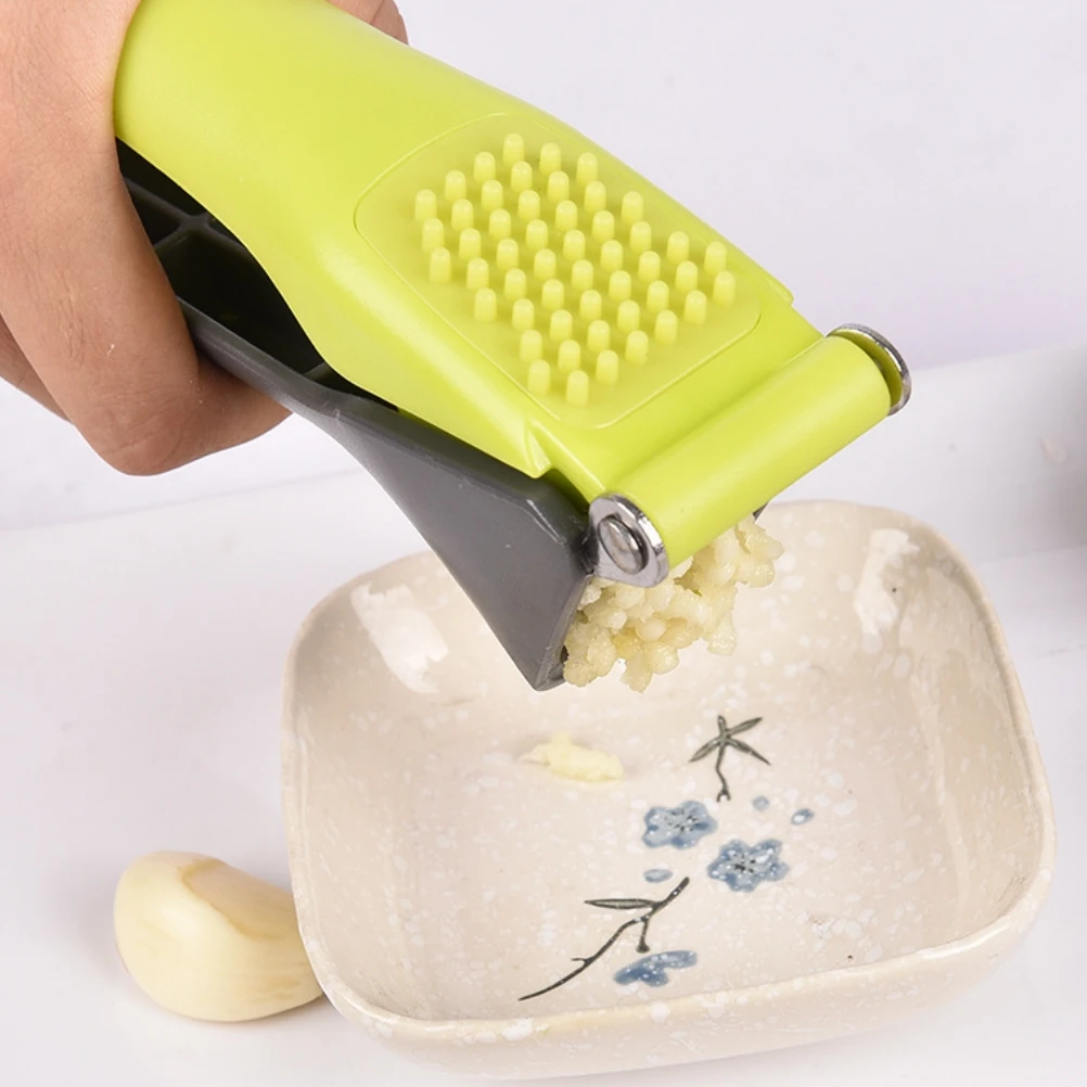 

Plastic Handle Garlic Press Crusher Garlic Mincer Large Chamber Slicer Kitchen Tool Pressure Absorbing Presser