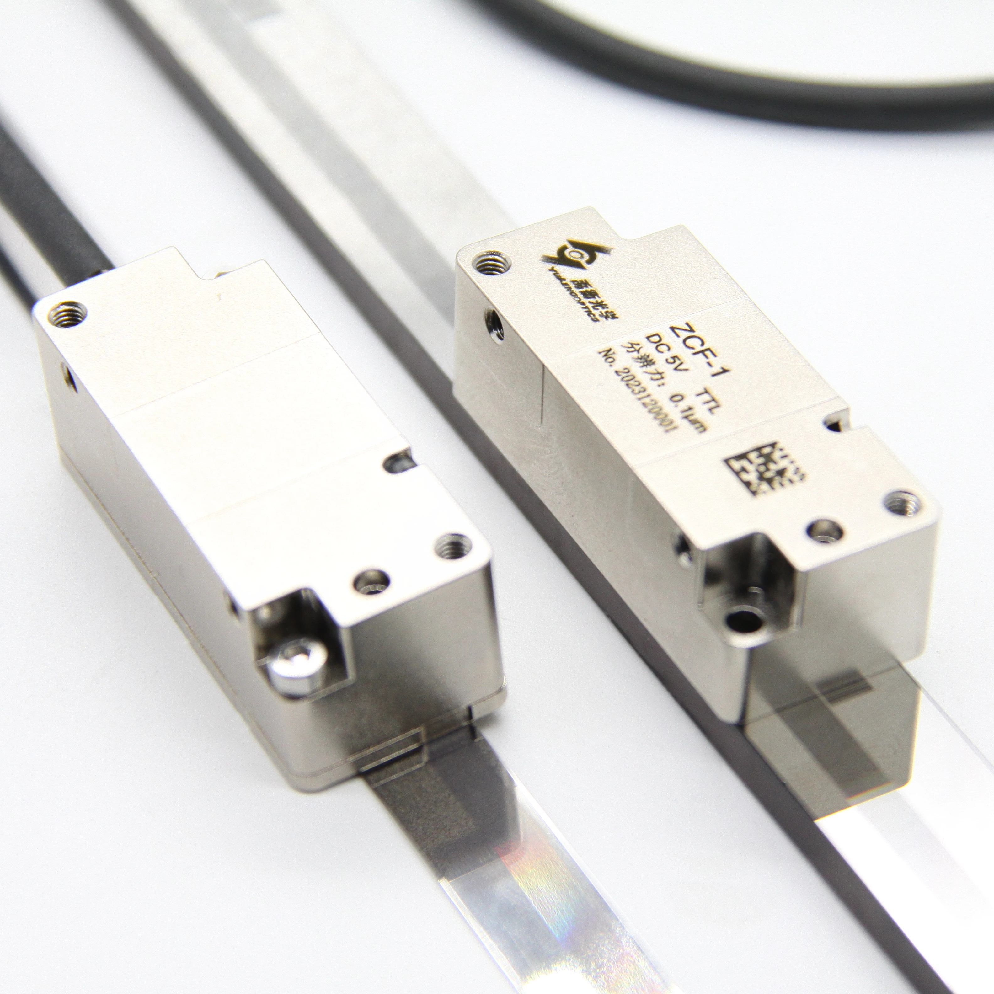 ZCF 1 Incremental Linear Encoder High Precision Positioning Motion Control for CNC Machine Tools Semiconductor Manufacturing