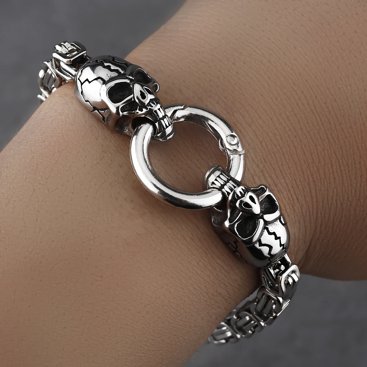 Men's Skull Stainless Steel Bracelet Fashion Street Hip Hop Heavy Industry Motorcycle Bracelet with Gift Bag view 4