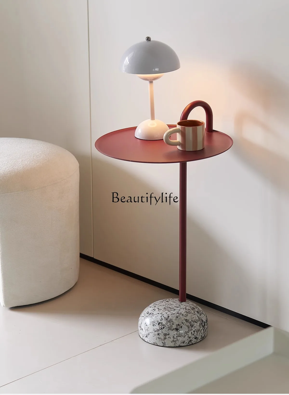 

Modern simple household small apartment sofa edge a few artistic corners