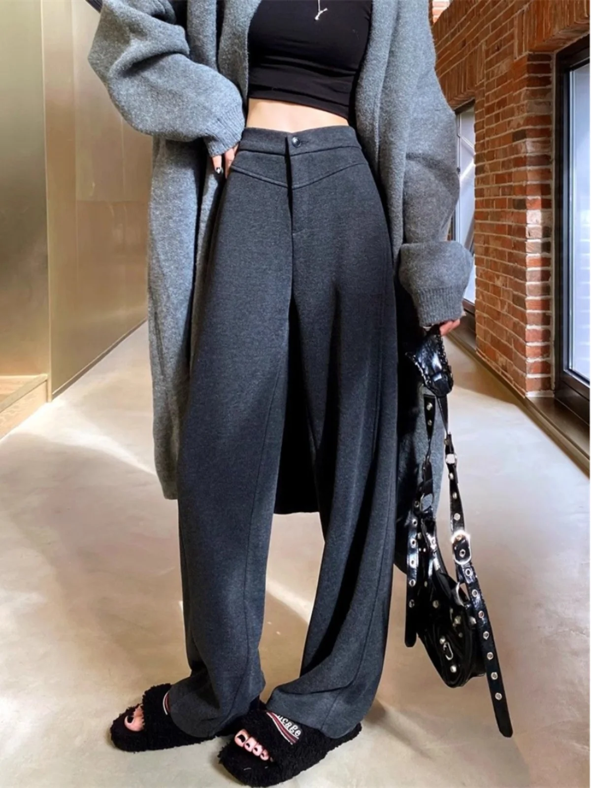 

Women's Thickened High-Waist Skinny Banana Pants Autumn Winter Long Trousers Concealed Leglines Loose Wide Leg Pants