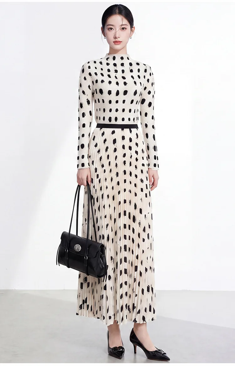 Autumn-Winter Miyake Folds Point Elastic Pleated Set: Semi-High Neck Long-Sleeve Top + Pencil Skirt Two-Piece Women's Ensemble