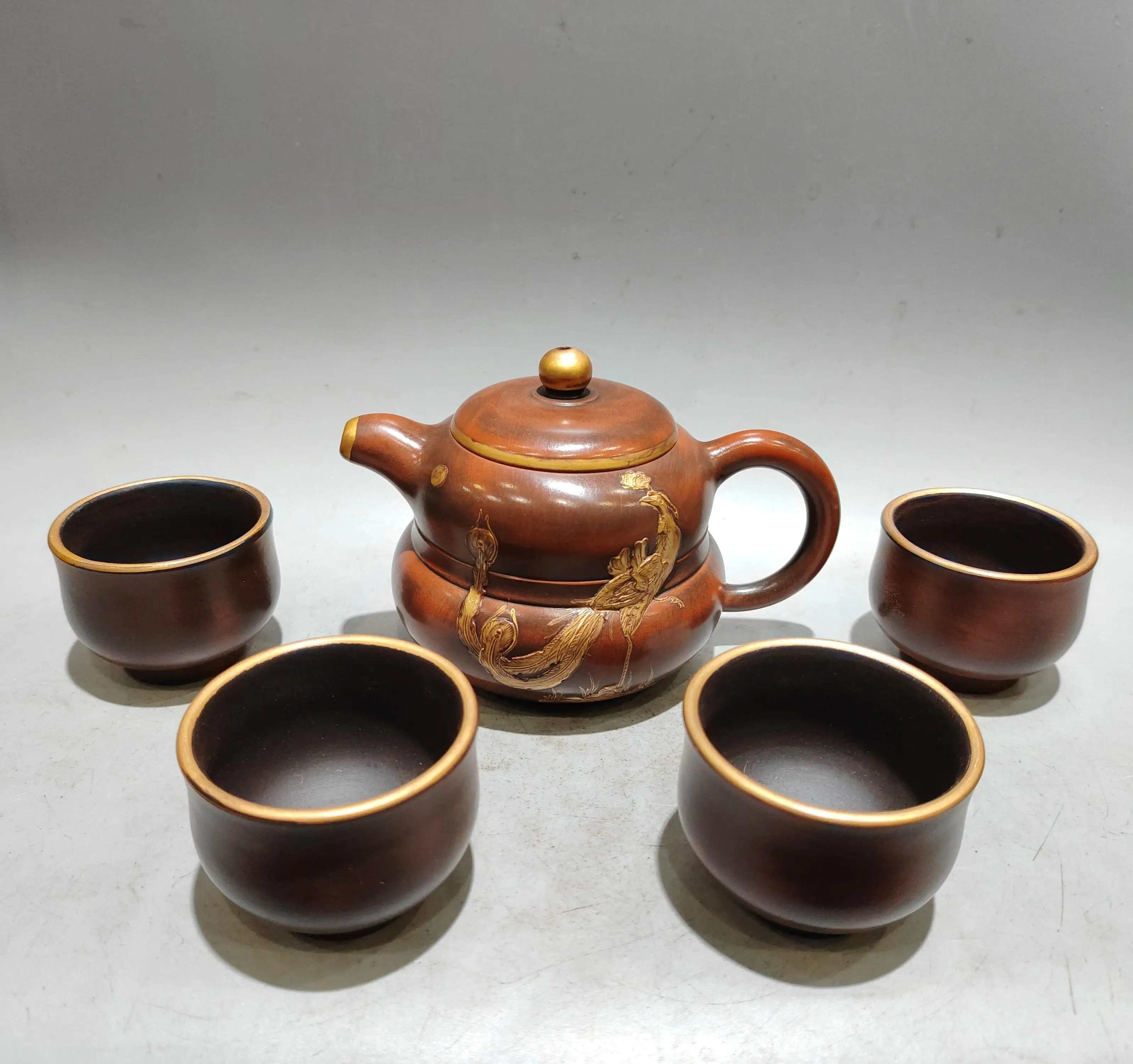 Yixing Teapot Purple Clay Pot Outline in gold peacock pattern Gourd shaped pot 4 tea cups a set Kettle Teapot Pot Tea Tasting