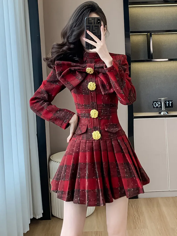 2024 Autumn/Winter New High End Light Luxury Design Mini A Line Skirt Light Mature Style Big Bow Short Checkered Woolen Dresses