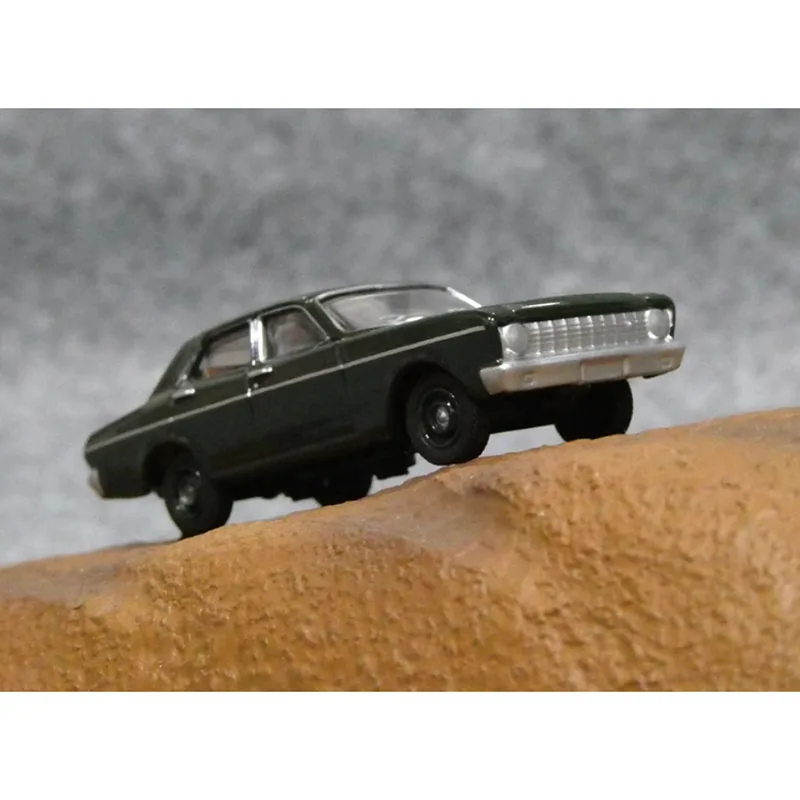 

Литый под давлением сплав 1:87 1966 Форд Сокол XR мышечная модель автомобиля песчаный стол демонстрационный реквизит для взрослой классической коллекции орнамент спот