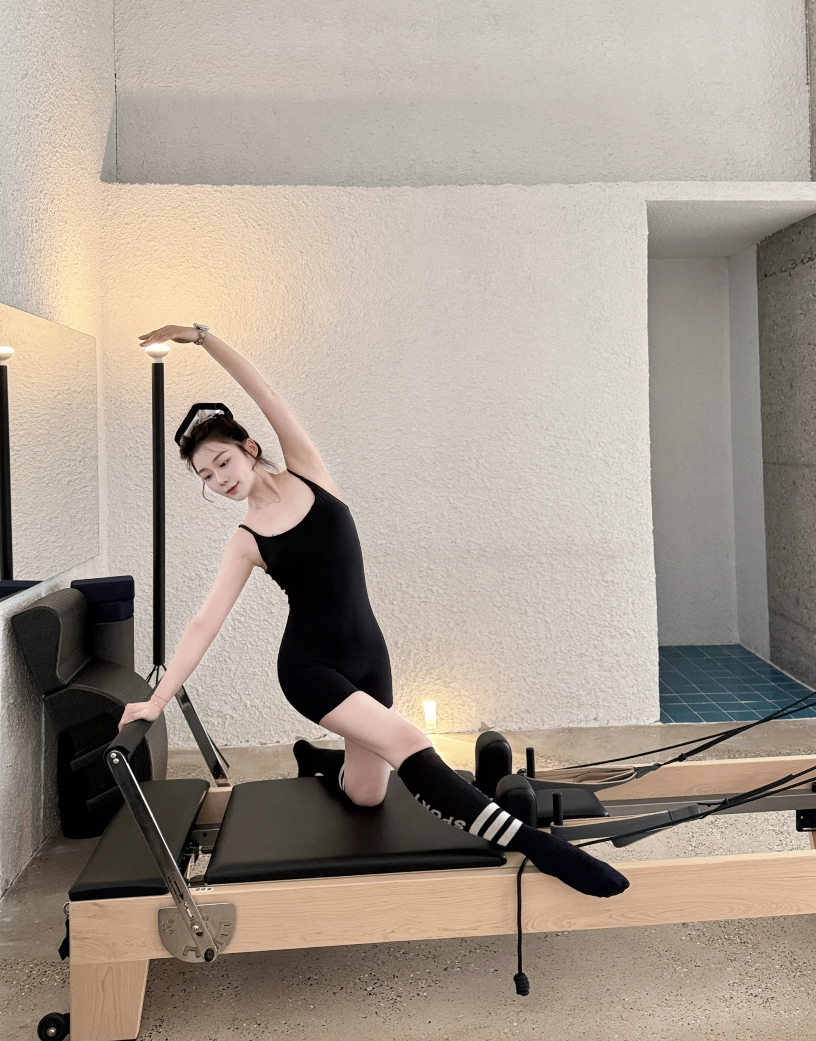 

High Elasticity Peach Hip Lifting Seamless One-piece Yoga Suit Upgrade, High Waist Tight Training, Running, Cycling Fitness Suit