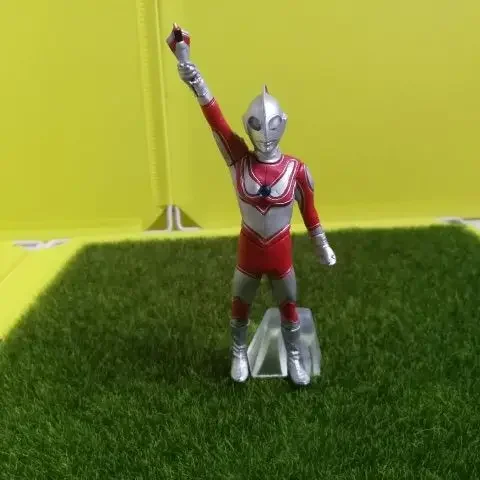 New Hand-made assembled Ultraman Taro Seven Jack Mebius  Action Figures PVC  Model  Fight Monsters Kid Gift Toy 2024