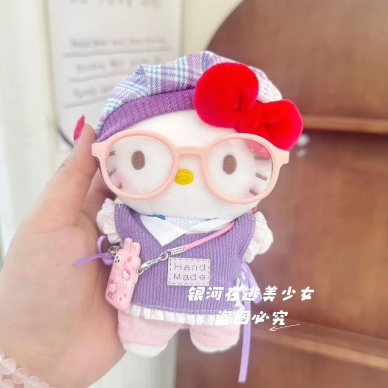 Uroczy breloczek z pluszową zabawką Hello Kitty Sanrio dla uczniów, śliczny, kreskówkowy, zawieszka do plecaka szkolnego, dekoracja, prezent dla dzieci.