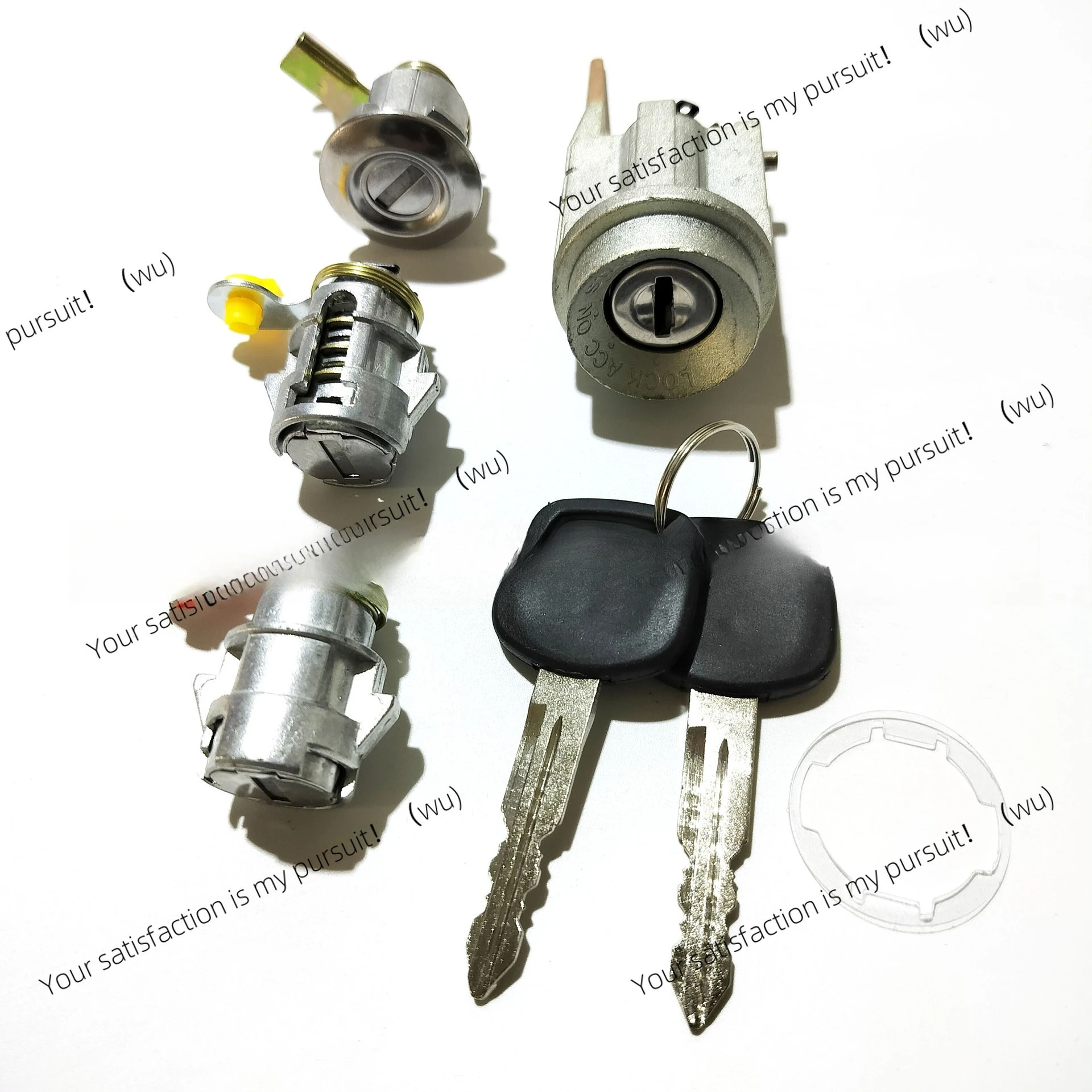 

Подходит для цилиндра замка зажигания Toyota 69005-35130 D2191608