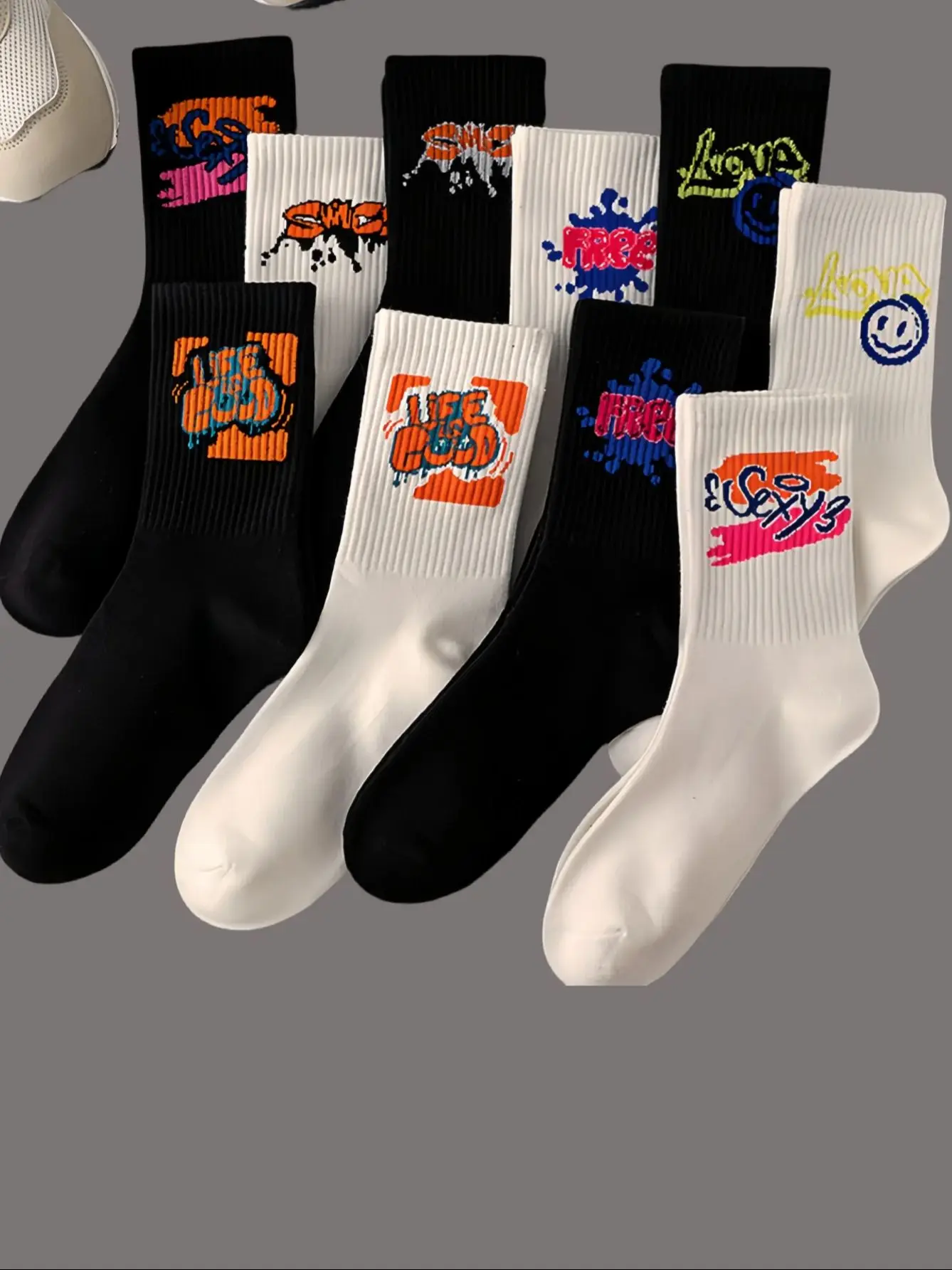 3/5/7 Random Couple Long Socks Student Sports Basketball Socks ,Crew Socks ,White Black Cotton Socks Men's Mid-Calf Socks