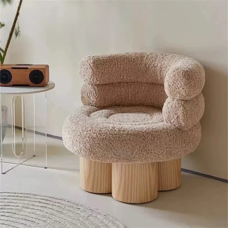 

Modern simple cream style living room, small apartment, lambswool single lounge sofa, French style lone sofa