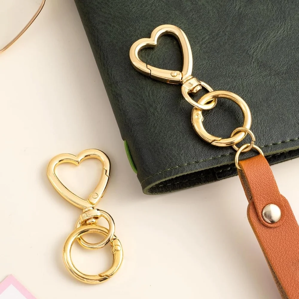 8PCS Heart-Shaped Metal Keychain Set, Rotating Clasp
