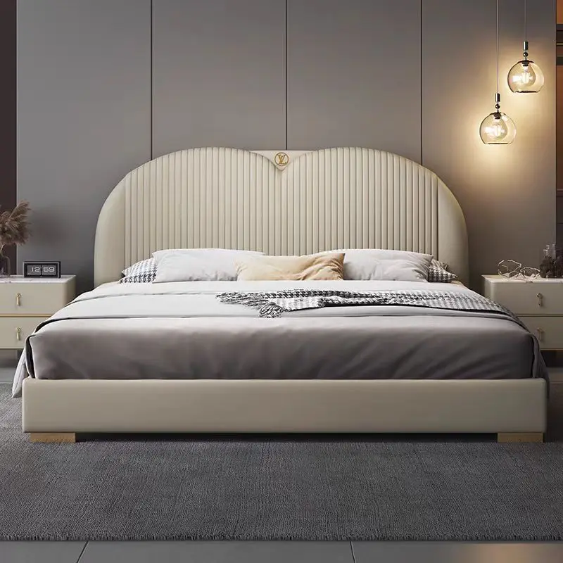 

*&Minimalist High-End Modern Style Drape Bed Luxury Villa Hotel Bedroom Furniture Modern Leather Soft Bed for Bedrooms