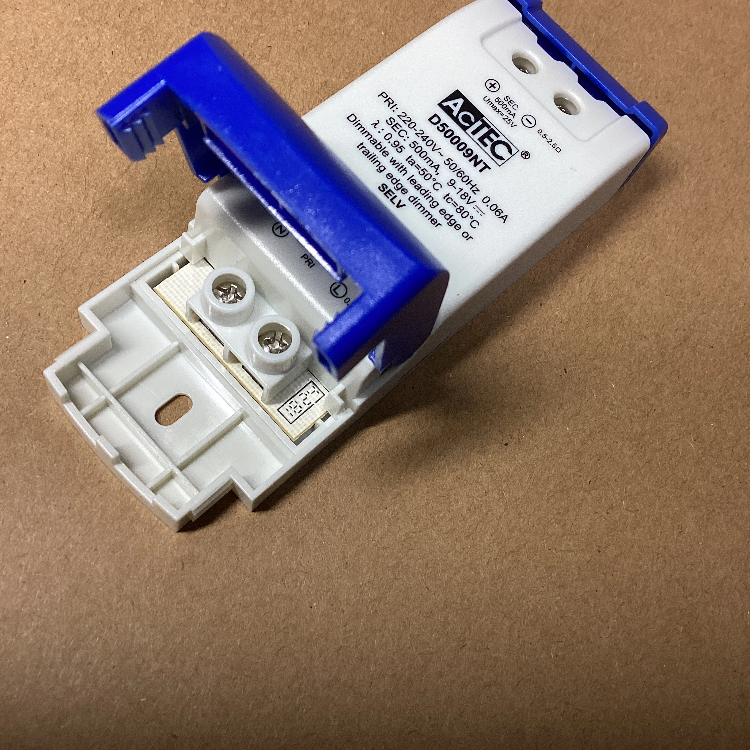 Dimmable 9W LED Transformer 500mA 9-18V LED Power Supply, Compatible with Leading Edge & Trailing Edge Dimmer