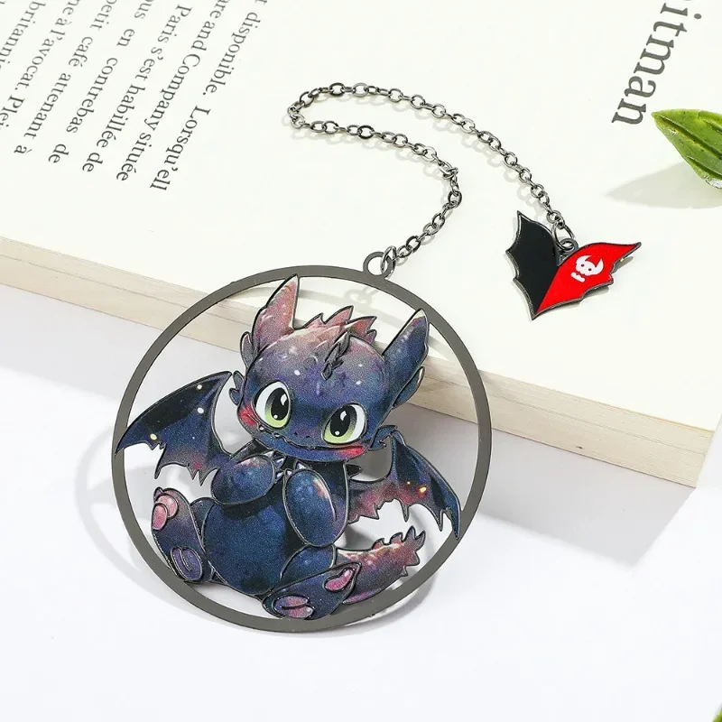 

How To Train Your Dragons Cartoon Toothless Hollow Metal Bookmark with Pendant Round Personalized Book Decor Stationery Gift