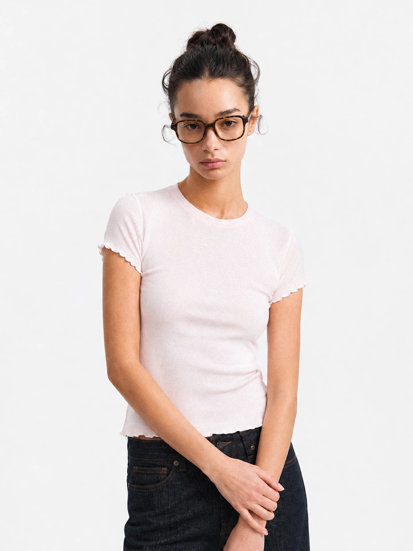 TDDP Rcelle Short Sleeve T-Shirt Women's Slim Fit Short Length Floral Trim Top Casual Style round Neck Pullover Summer New