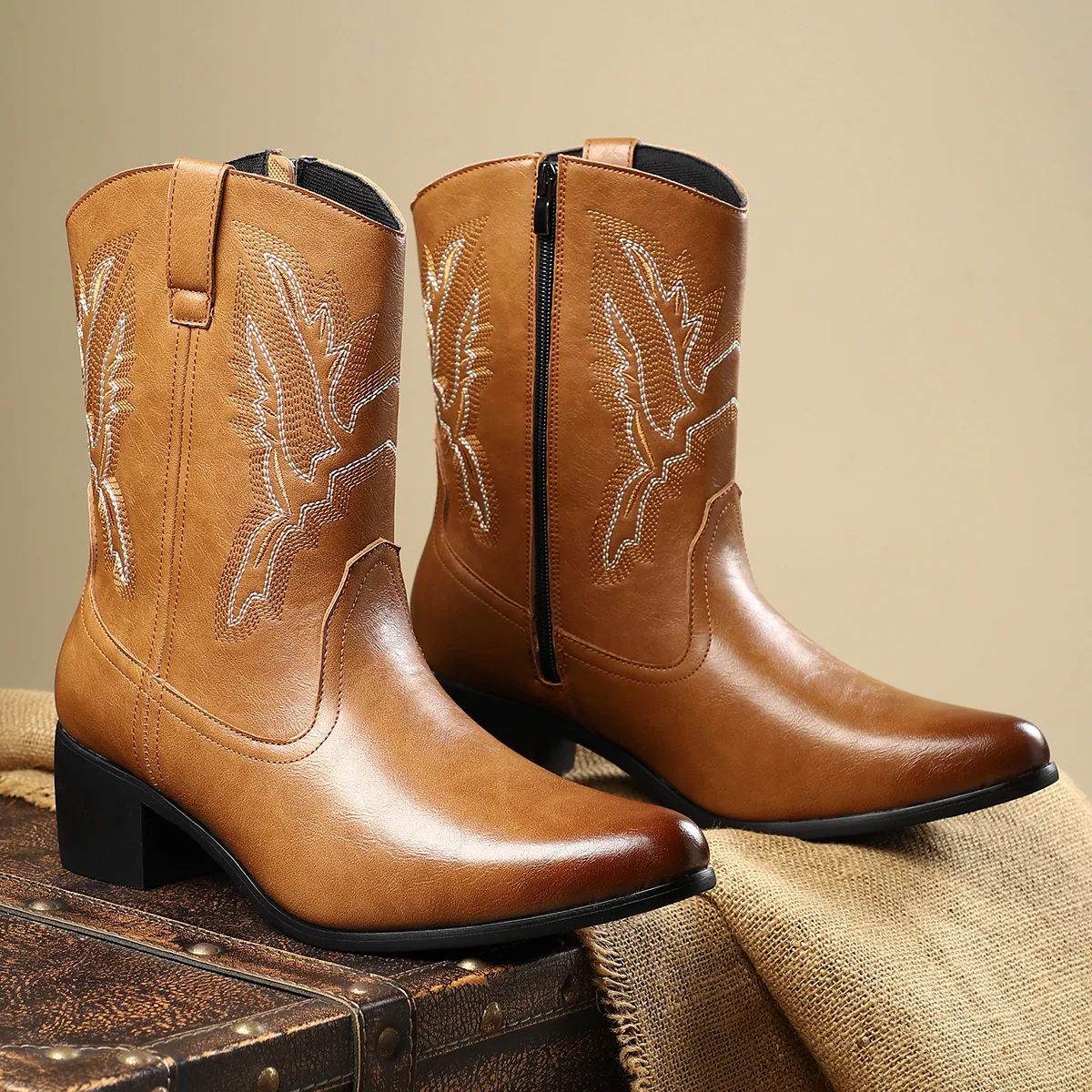 Fashionable Embroidered Men's Western Cowboy Boots Outdoor Sports Men's Knight Boots Snow Boots view 5