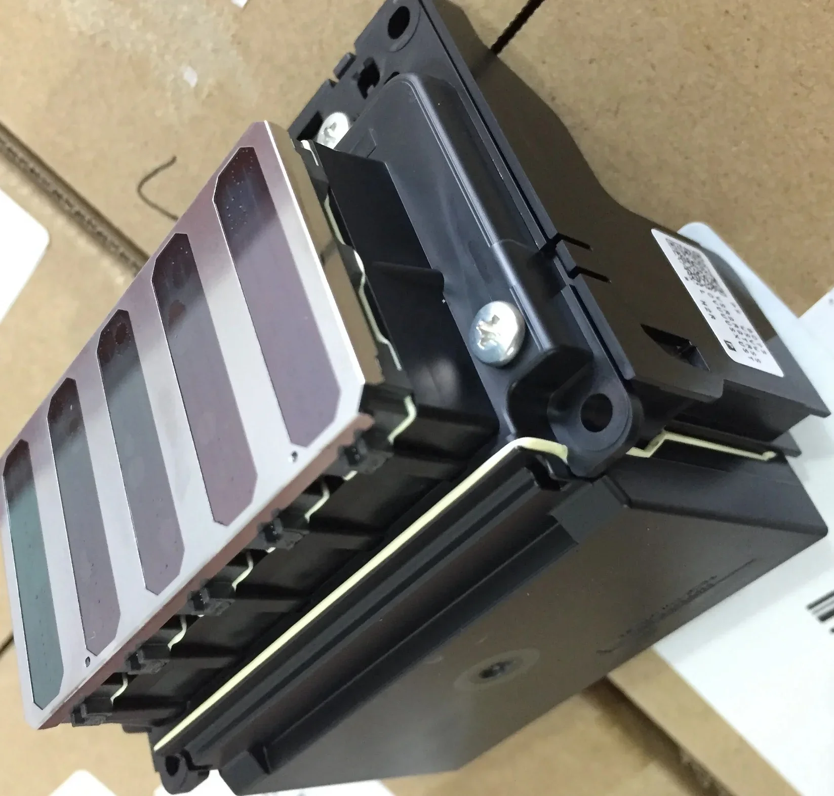 Printhead cocok untuk EPSON SC-T3000 T5000 T7000 T3070 T5070 T7070 T3200 T5200 T7200 T3070 FA10000 FA10030 printhead