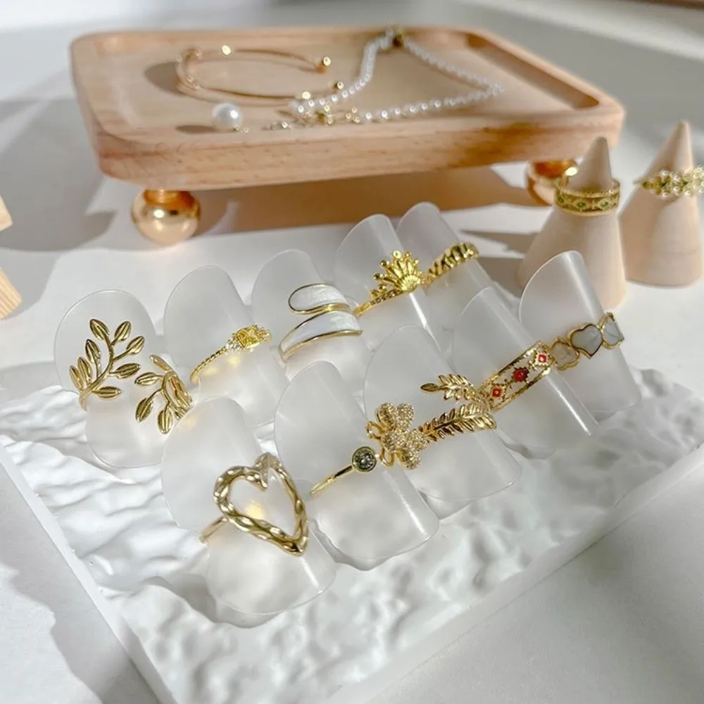 

10pcs Plastic Round Sheet Rings Holder Transparent Stackable Rings Display Stand Durable Lightweight Rings Organizer Trade Show