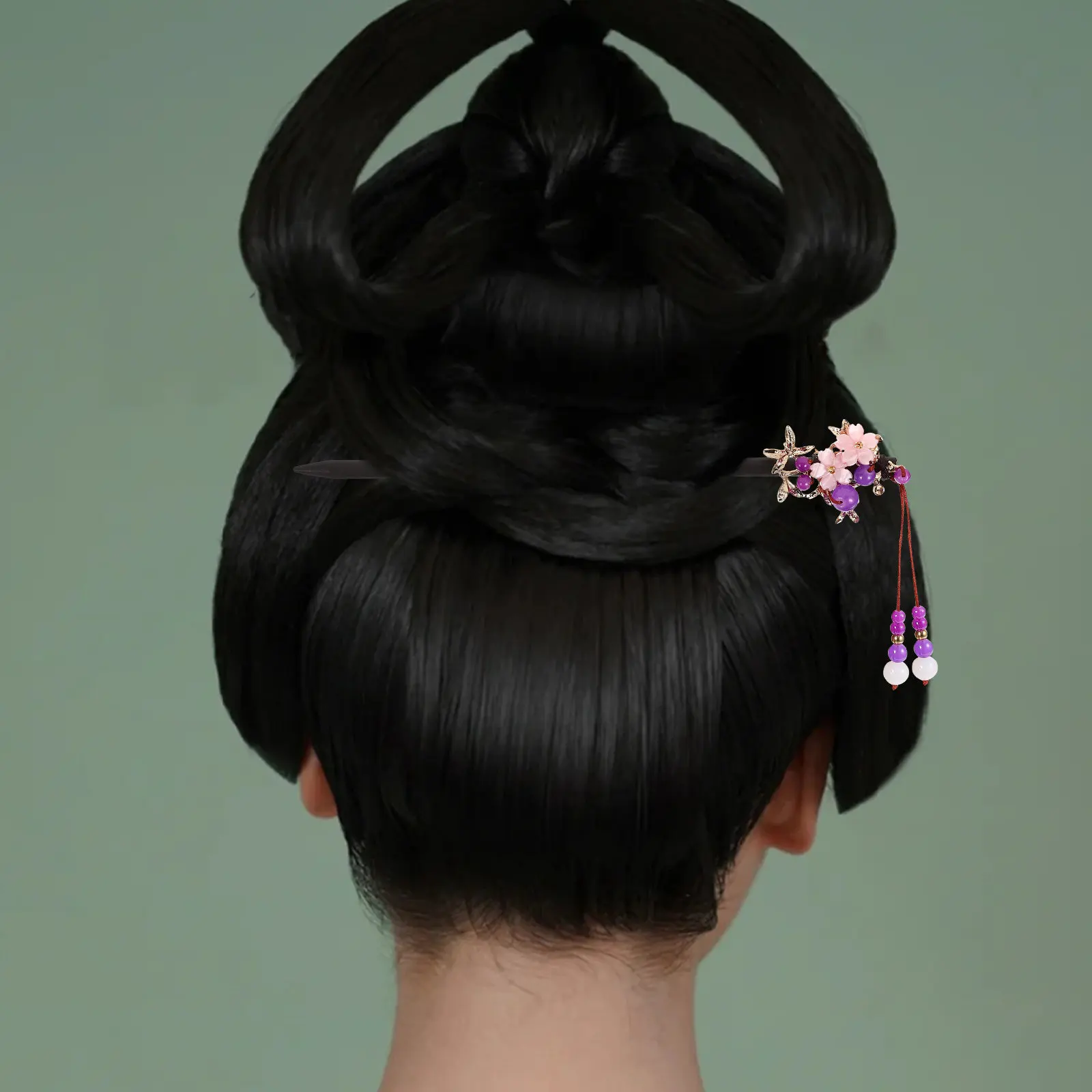 1Pcs Wooden Vintage Tassel Hair Stick Pin Antiquities Hairpin Hair Accessory Headdress Hairpin for Women Elegant Hairstyle