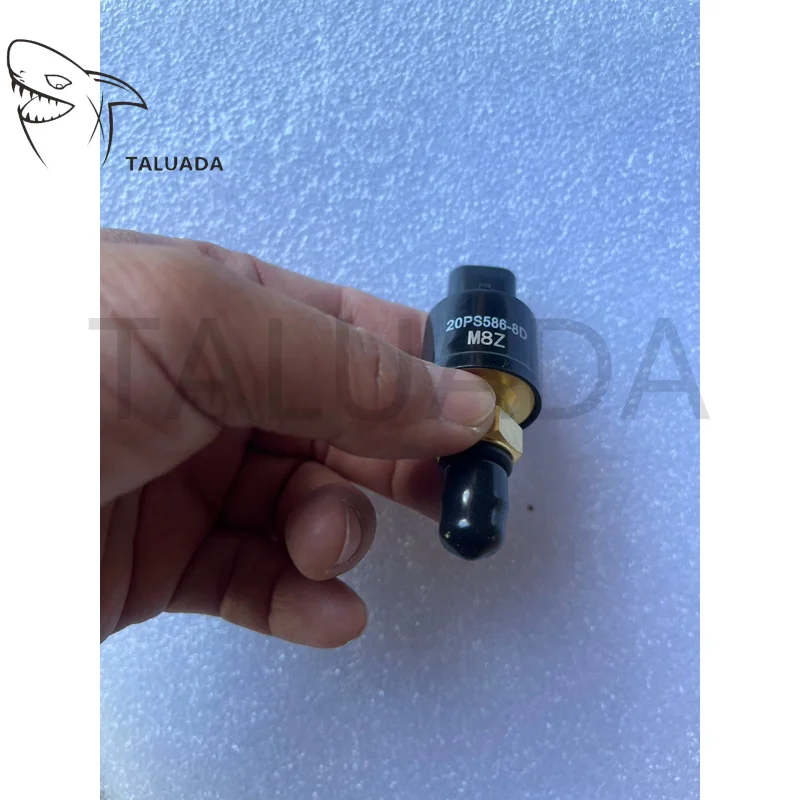 20PS586-8 20PS586-8D 4254563 For Hitachi EX200-2 200-3 Pressure Sensor Excavator
