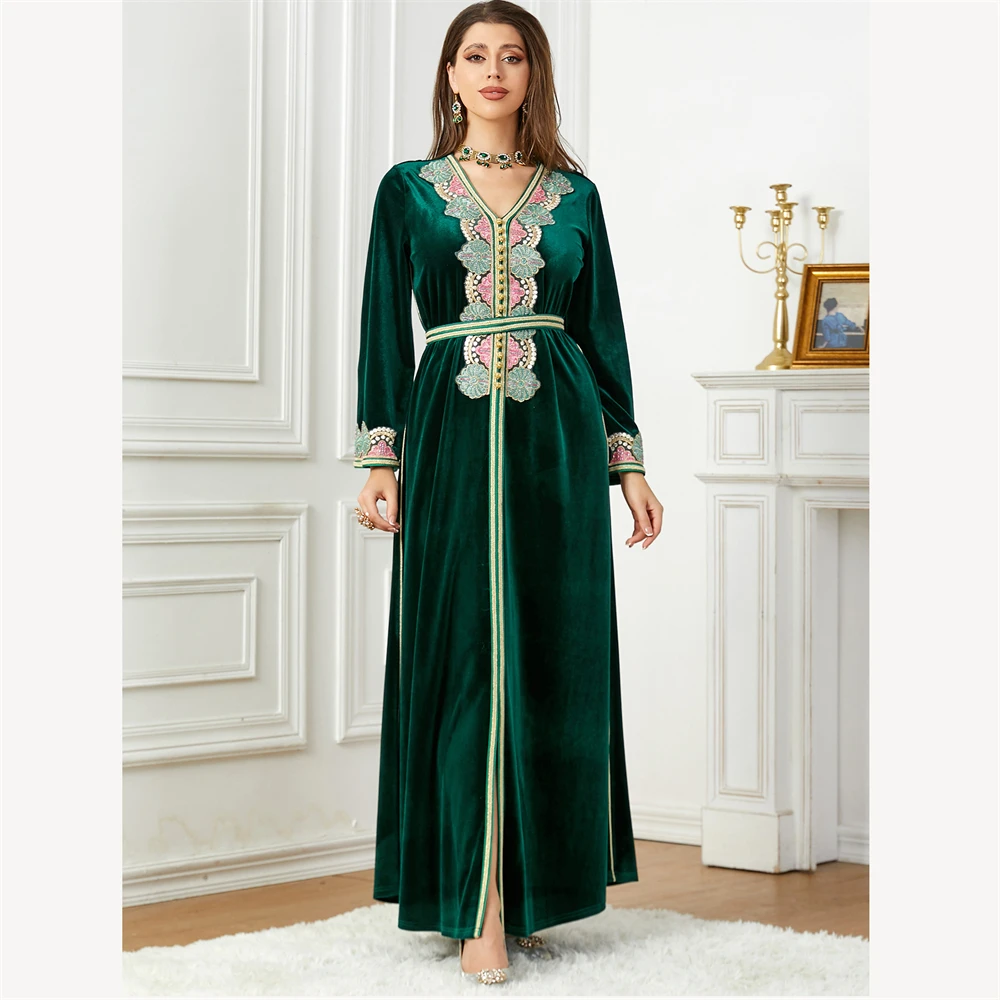 

Velvet Warm Embroidery Abaya Women Muslim Long Maxi Dress Turkey Arabic Kaftan Eid Party Split Hem Gulf Jalabiya Morocco Vestido