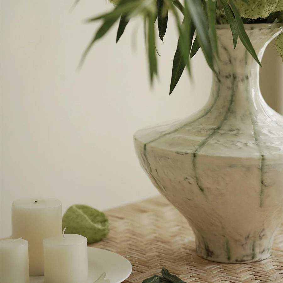 مزهرية سيراميك مصنوعة يدويًا على الطراز الصيني الجديد لغرفة المعيشة وطاولة الطعام وتنسيق الزهور