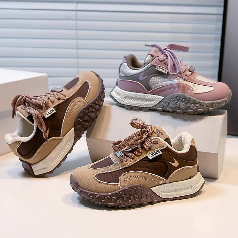 

Детская спортивная повседневная обувь, весна 2024, модная обувь для девочек на толстой подошве, удобные низкие кроссовки на мягкой подошве для мальчиков на массивном каблуке