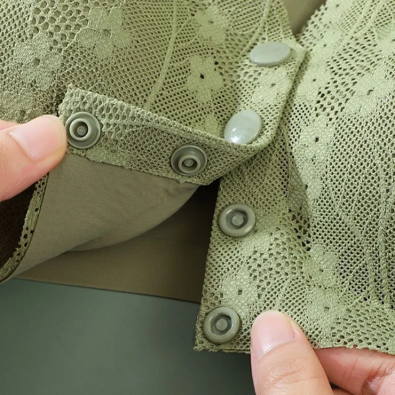 오픈 버클 레이스 흔적 없는 스틸 링 프리 브라를 입은 중년 및 노년층 엄마, 시대를 초월한 아이스 실크 섹시한 집결 속옷