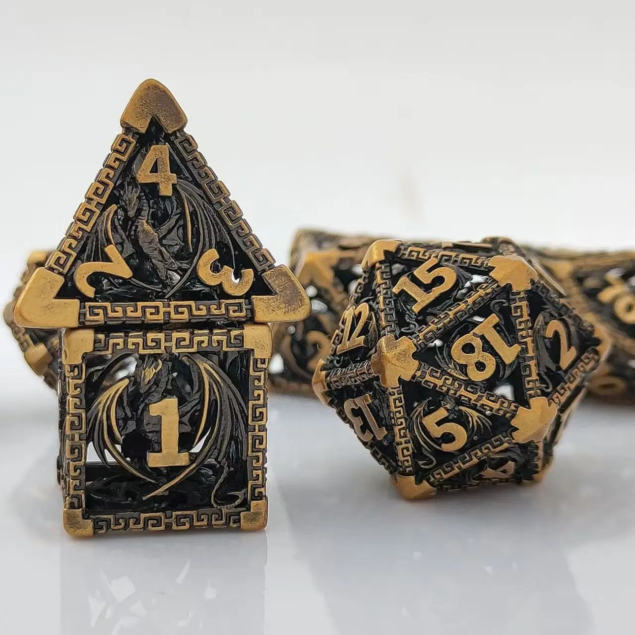

Dragon Dice set DND Hollow Metal Dice for RPG Dice Player Collector Polyhedral Dices D and D Dice set for Dungeon and Dragons