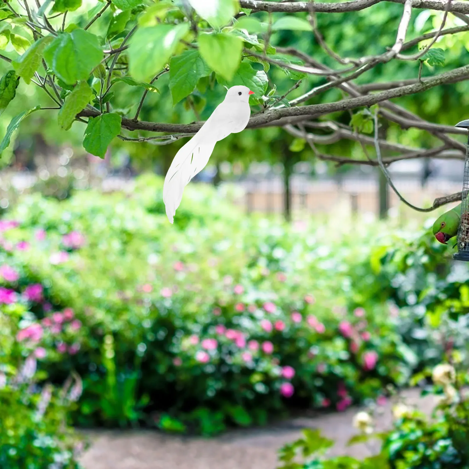 

4Pcs Artificial White Feathered Pigeon Figurines Realistic Bird Ornaments Garden Wedding Party Decor Fake Pigeons
