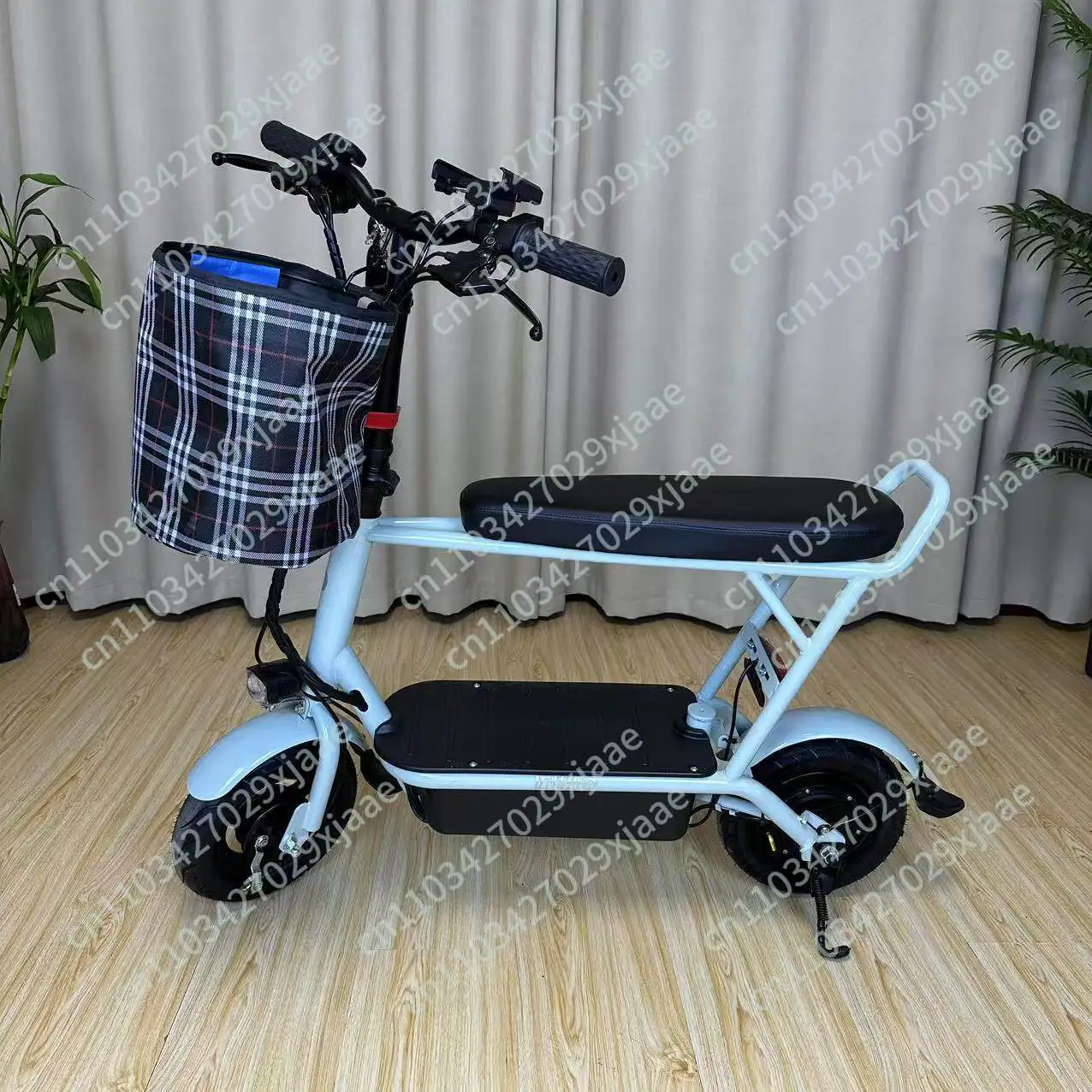 Electric car with baby scooter ultra-light adult portable scooter mini mount two-wheeled small view 2