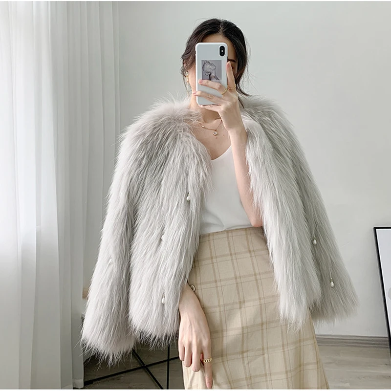 Korean Fashion New Faux Fur Women Coat Long Sleeves Pearls Beading Long Sleeves Thick Warm Winter Faux Fur Overcoat Lady