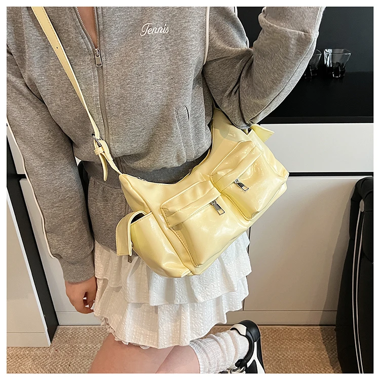 2026 Frühling Neue Einfache und Vielseitige Pendler-Tasche für Damen Hochwertige Textur Pendler-Umhängetasche mit Zwei Fächern – Detail 8