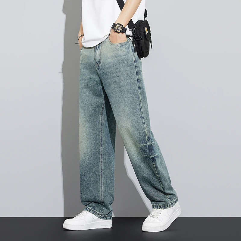 

Men's spring and summer casual straight leg denim pants are fashionable and versatile. Loose pants are breathable and lightweigh