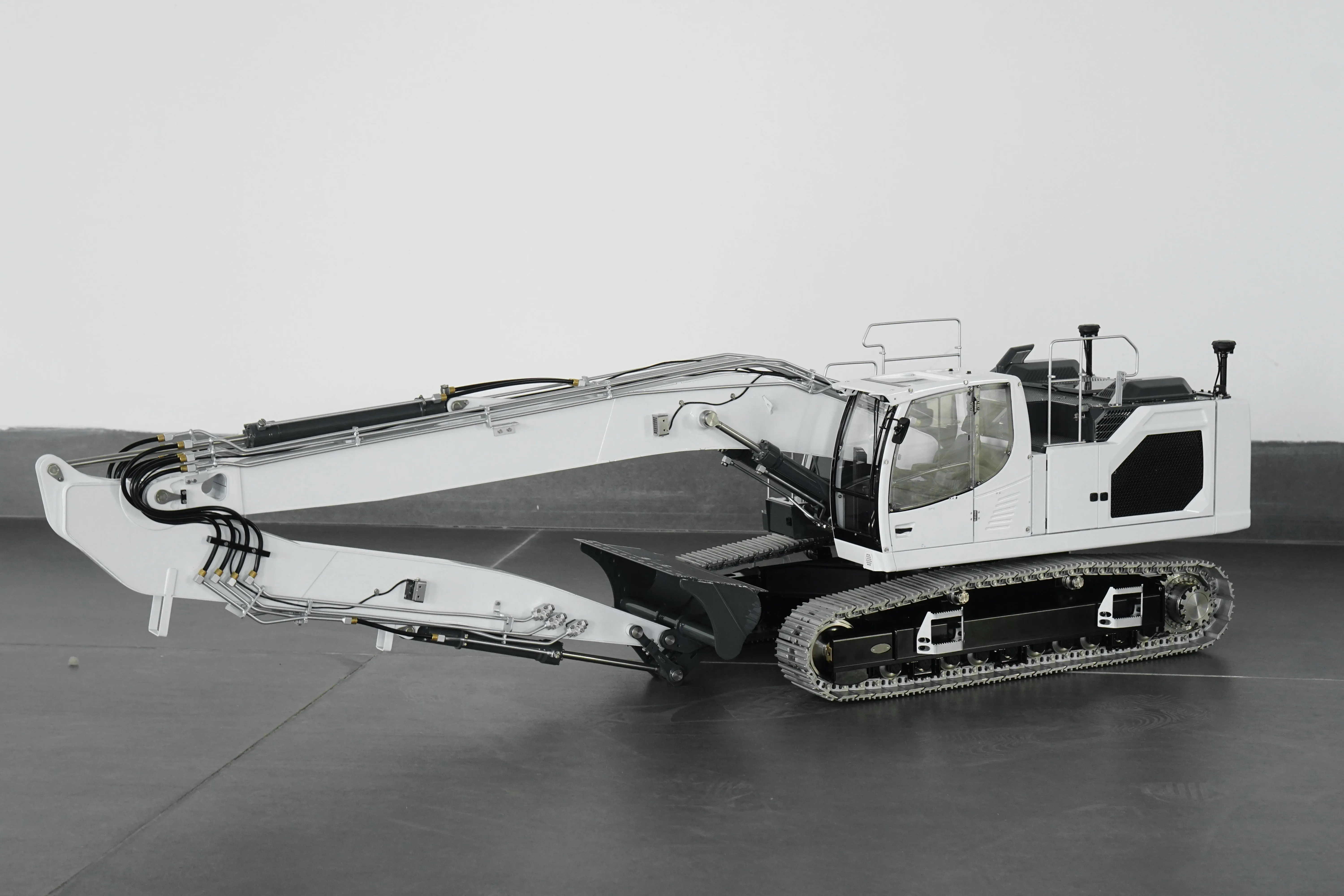 

Подарок 1/14 LESU 945, гидравлический радиоуправляемый экскаватор с длинными рычагами, экскаватор с дистанционным управлением, готовая машина, грузовик, автомобили, автомобиль, хобби, игрушка для мальчиков