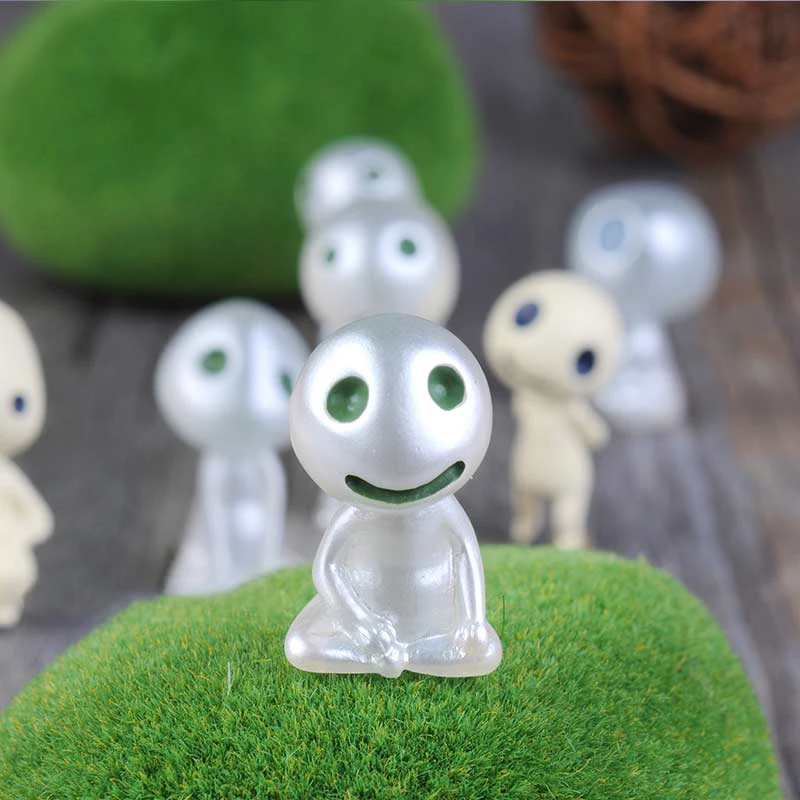 

Glowing Tree Elf Figure Miniature Model - Resin Craft DIY for Diorama Terrarium Night Light Decor No Assembly Required