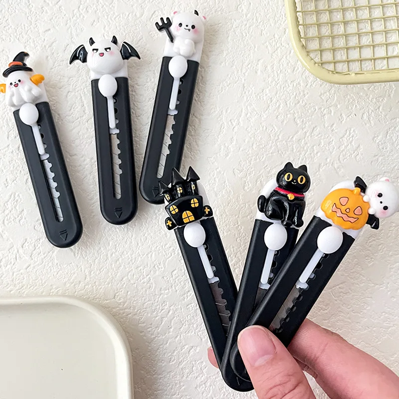 Mini Portable Razor Plastic Stationery Knife Paper Cutter Halloween Utility Knife For Gift School Envelope Opening