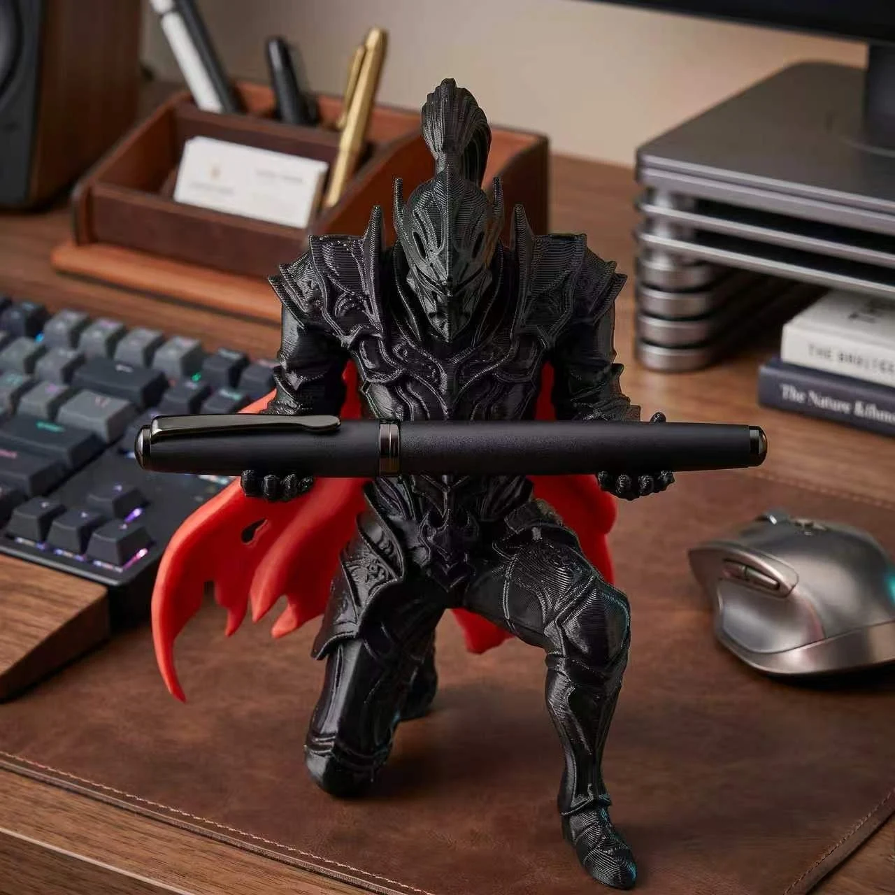 Kneeling Dark Armor Knight Figurine Pen Holder Resin Desktop Organizer Creative Desk Decor Pen Stand Best Gift for Office