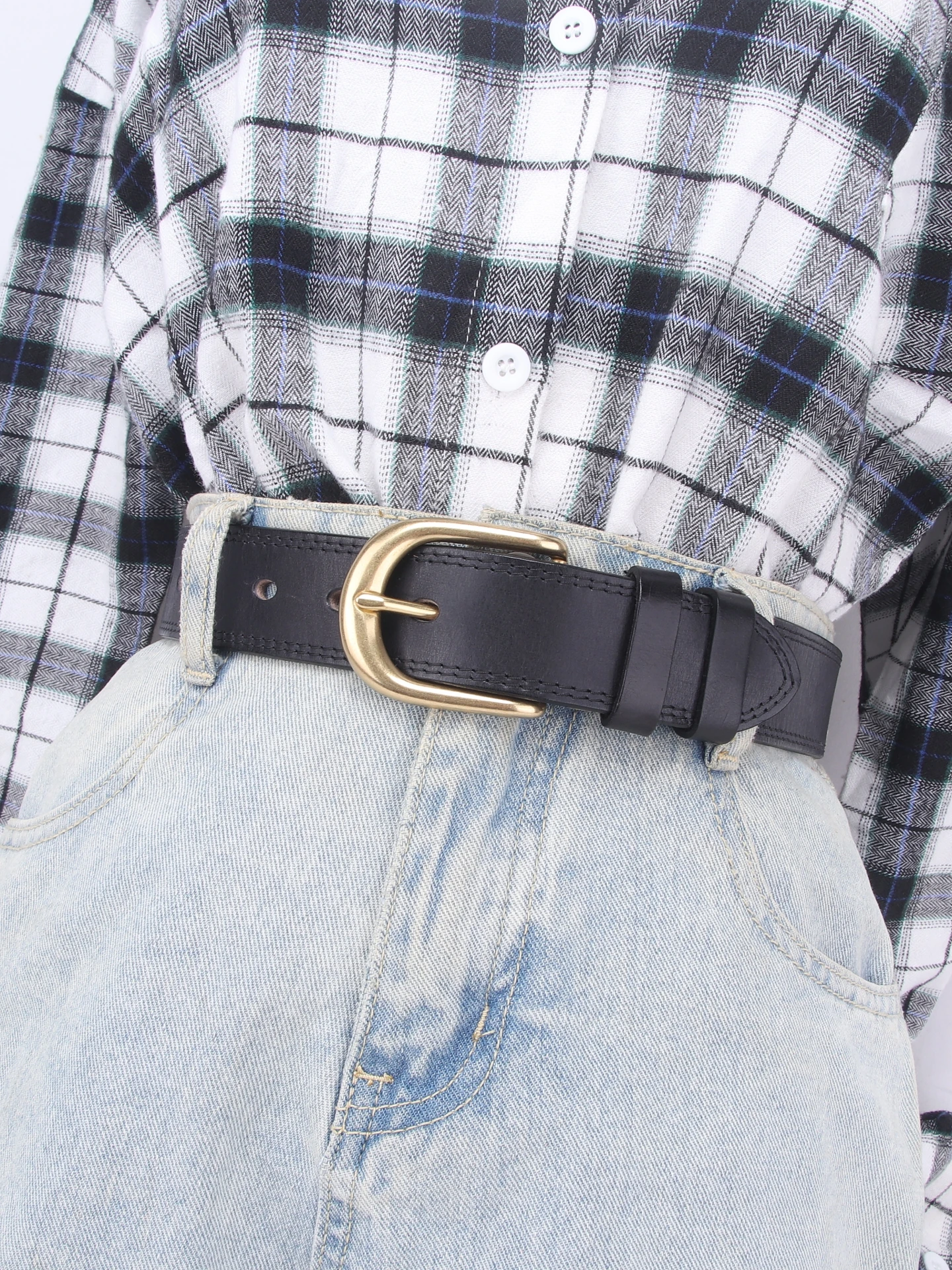 手作りの本革トップレイヤー牛革ベルト（女性用）、ニードルバックル付き、カジュアルで多用途なレザーウエストベルト、ジーンズに合う