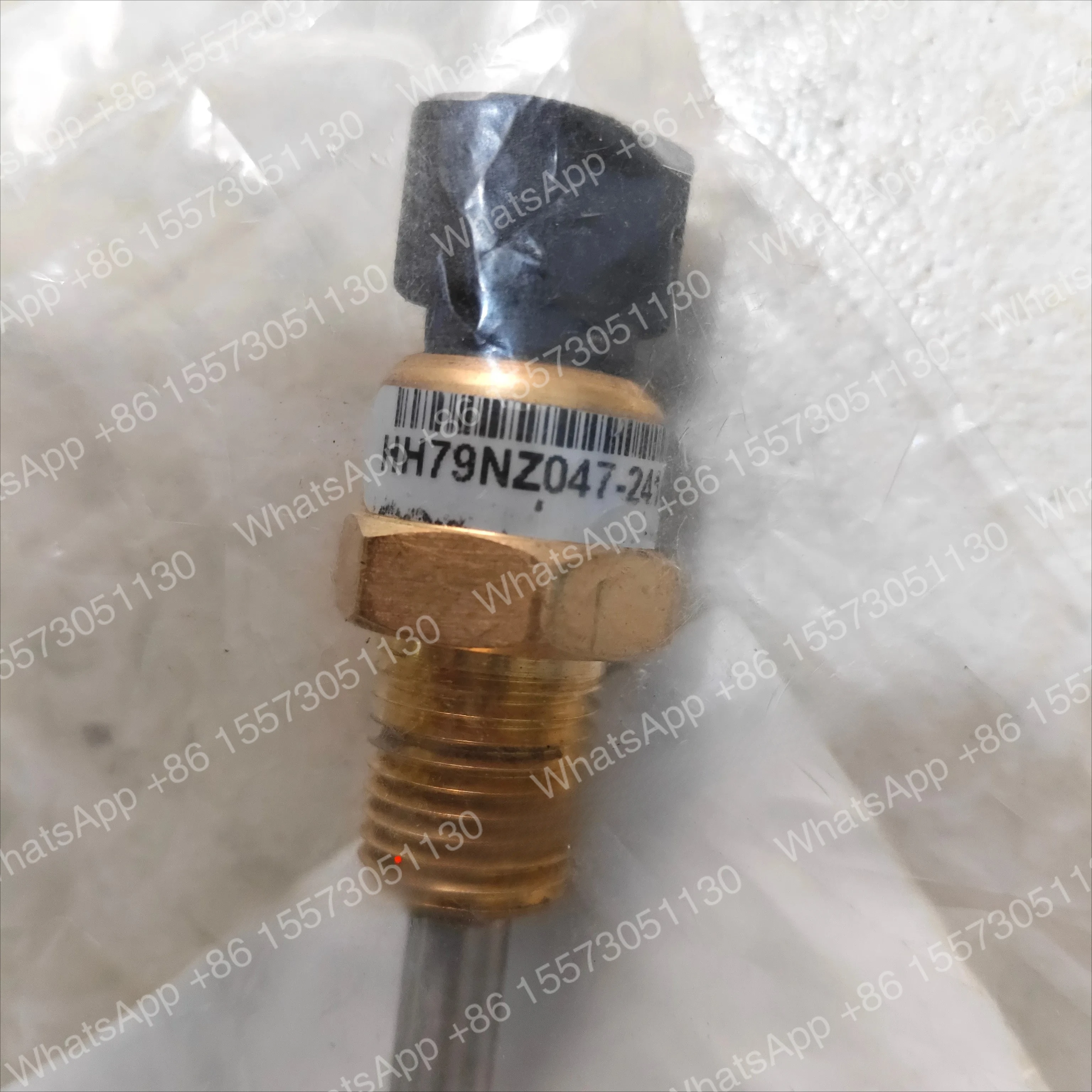 air conditioning unit parts HH79NZ047, CARRIER air conditioning repair parts, water temperature sensor.