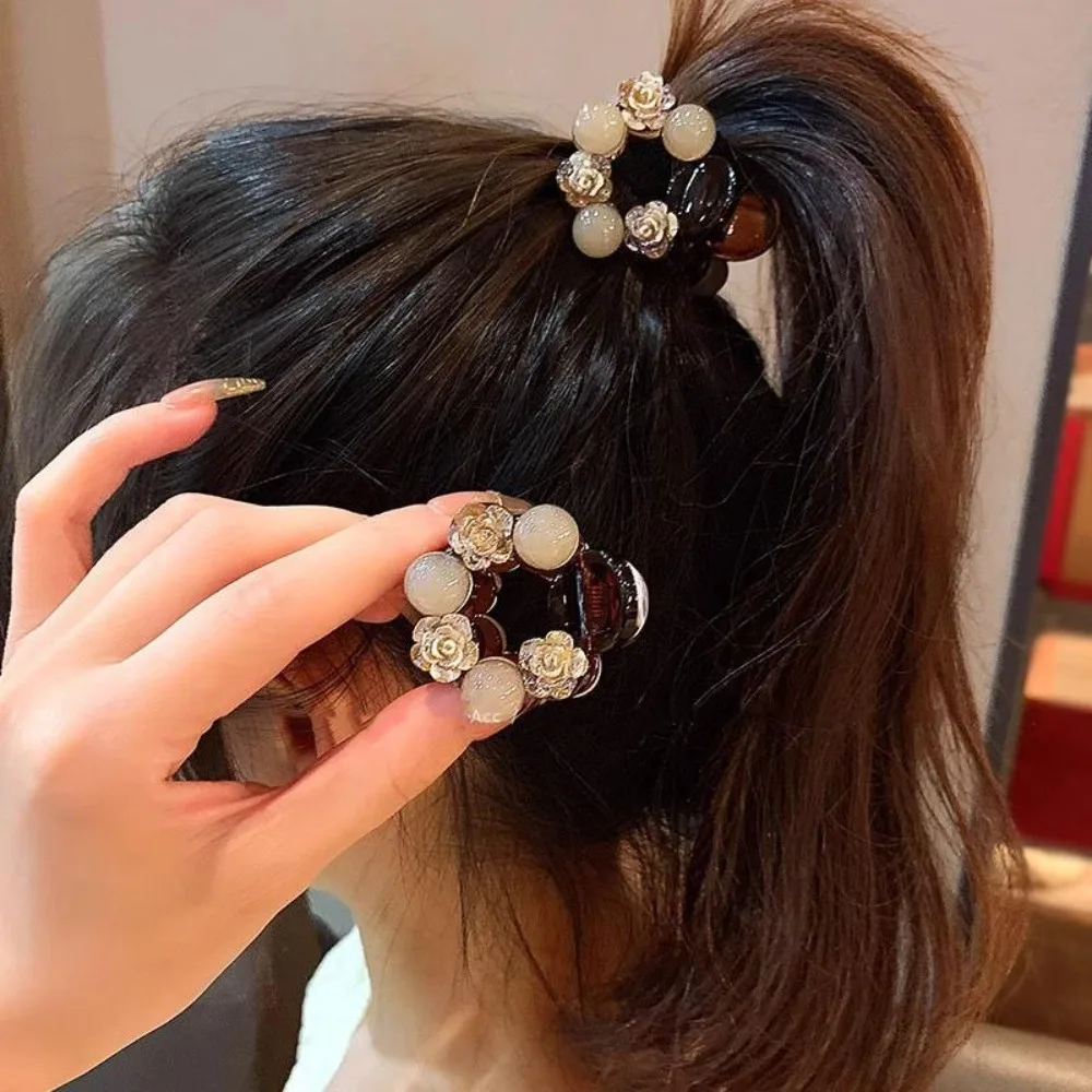 

Fashion Rose Flower Hair Claw Sweet Imitation Pearl Crystal Hair Clips For Women Hair Accessories Hairpin Headwear Jewelry