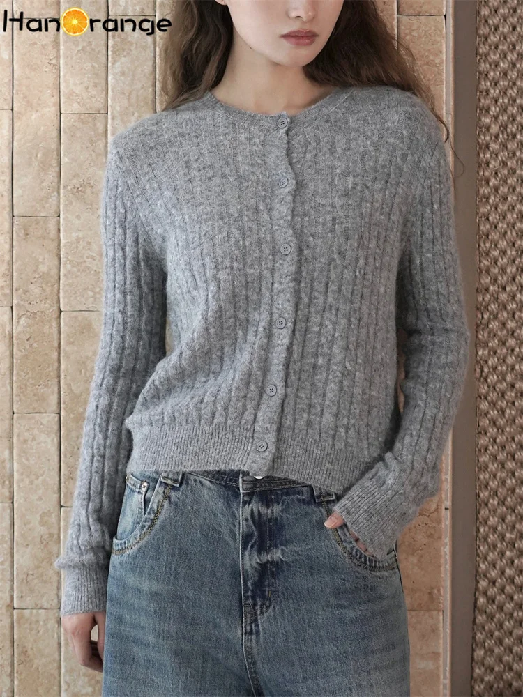 

HanOrange 2025, зимний нежный однобортный вязаный кардиган с жареным тестом, женский свободный свитер, светло-зеленый/серый