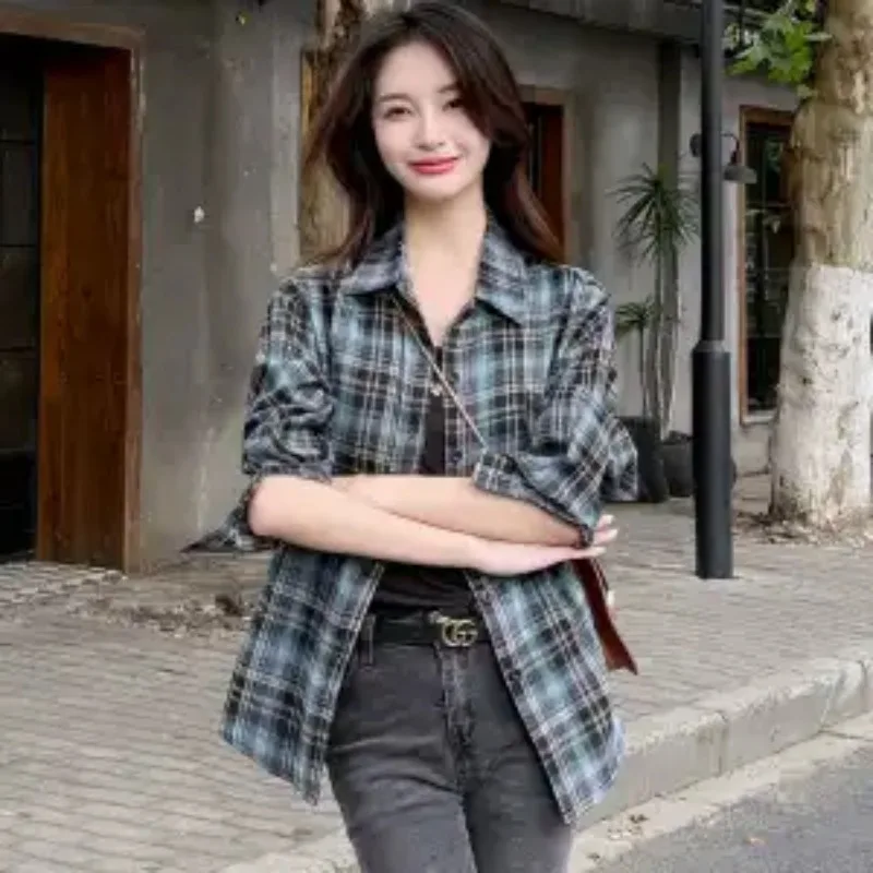 

Fashionable Plaid Shirt New Casual 2025 Design Loose Retro Long Sleeve Top Jacket Versatile