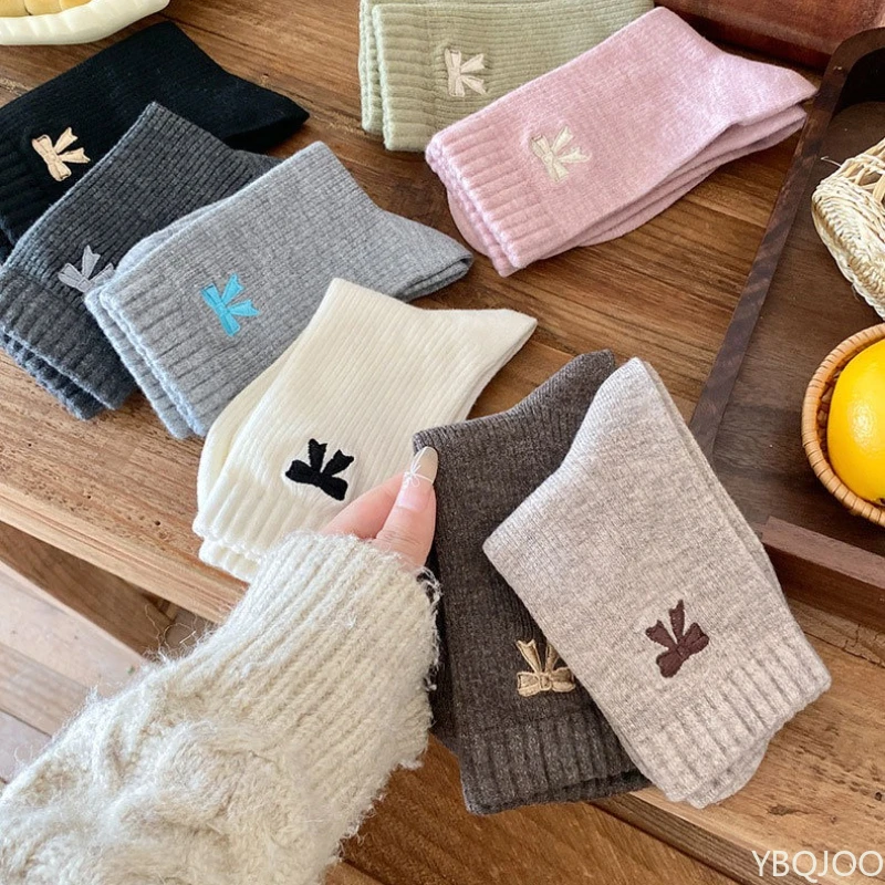 8 pairs Women's autumn winter Fashionable Versatile mid length socks new thickened warm socks butterfly print  stacked socks